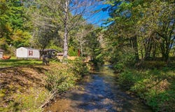 99 Lynn Lane, Glade Valley, NC 28627