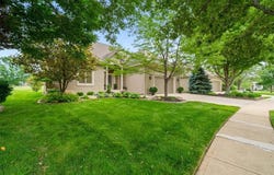 9917 Fountain Circle, Lenexa, KS 66220