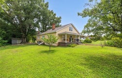 501 N 3rd Avenue, Mayodan, NC 27027