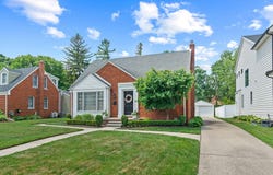 2213 N Wilson Avenue, Royal Oak, MI 48073