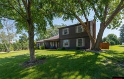 143 Outer Drive, Le Sueur, MN 56058