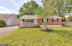 7624 GITHENS AVENUE, PENNSAUKEN, NJ 08109