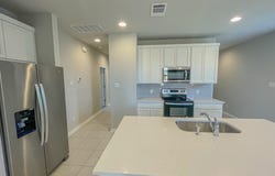 465 Unforgiven Ln, Jarrell, TX 76537