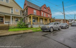 167 S Hyde Park Avenue, Scranton, PA 18504