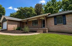 121 Campbell Ave, Crestview, FL 32536
