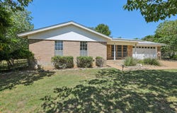 301 Cardinal LN, Cedar Park, TX 78613
