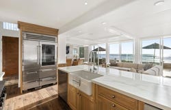 2418 Ocean Front, Del Mar, CA 92014