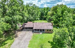 2640 Hwy 315, WATER VALLEY, MS 38655