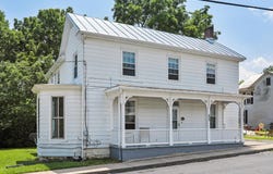 105 WATER STREET, EDINBURG, VA 22824