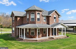 817 ORKNEY Grade, BASYE, VA 22810
