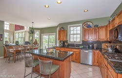 11 Blossom Hill, Lenox, MA 01240