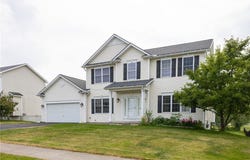 76 Doncaster, Henrietta, NY 14586
