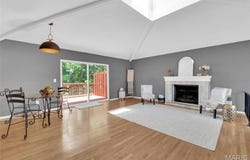 900 Chestnut Ridge Road, Manchester, MO 63021