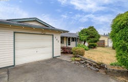 705 GOUCHER ST, Amity, OR 97101