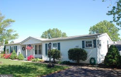 18 ASHETON LANE, SOUDERTON, PA 18964