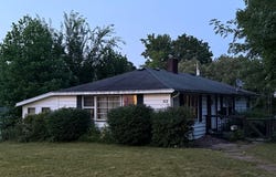 512 Green Street, Dowagiac, MI 49047