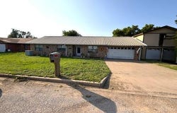 11120 Omega Drive, Vernon, TX 76384