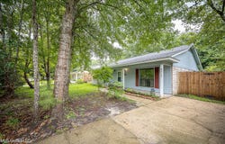 2713 N 6th Street, Ocean Springs, MS 39564