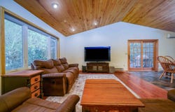 4065 Sangstrom Rd, Hermantown, MN 55810
