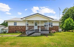 733 DIVIDE RIDGE Road, Given, WV 25245