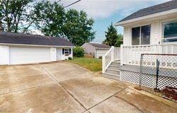 16383 Barriemore Avenue, Middleburg Heights, OH 44130