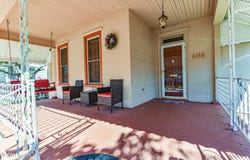 606 W Colonial Avenue, Elizabeth City, NC 27909