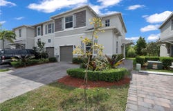 764 SE 19th St, Homestead, FL 33034