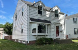 3144 S 22nd St, Milwaukee, WI 53215