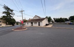 2 CHESTERFIELD GEORGETOWN ROAD, CHESTERFIELD, NJ 08515