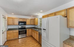 127 FERNDALE DRIVE, LOUISA, VA 23093