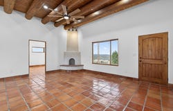 14 Desert Flower, Taos, NM 87571-4944