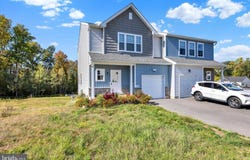 22 OLIVIA Way, MOUNTAIN TOP, PA 18707
