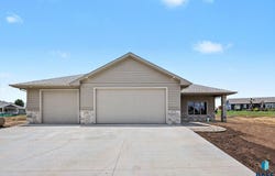 1507 Buffalo Ridge, Luverne, MN 56156