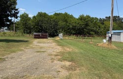 2318 E 2070th Rd, Hugo, OK 74743