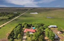 20984 291st Rd, Dexter, KS 67038
