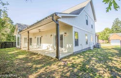 502 Hillside Lane, Lenoir City, TN 37771