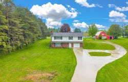4394 Deckerville Road, Deckerville, MI 48427