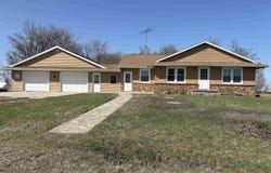 1045 Buchanan Street, Corwith, IA 50430