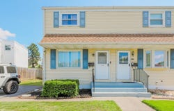 1336 Greenview Drive, Bethlehem, PA 18018