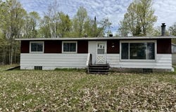144 N Trybom, Iron River, MI 49935