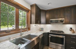 609 N Woods Edge Drive, Oregon, WI 53575