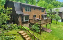 210 Fawn Lake Drive, Hawley, PA 18428