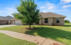 11216 SW 42nd Court, Mustang, OK 73064