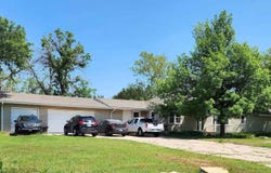 1914 E 26th Ave, Hutchinson, KS 67502