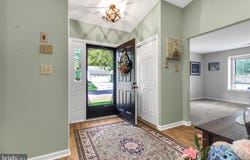 1 WILLOWWOOD COURT, COLUMBUS, NJ 08022