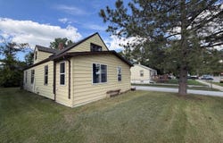 1624 Central Ave, Minot, ND 58703