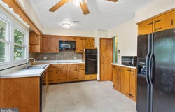 241 WALNUT DRIVE, TIMBERVILLE, VA 22853