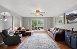 126 Beach Drive, Lake Tapawingo, MO 64015