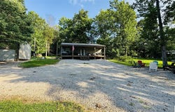 152 Comanche Drive, Falls Of Rough, KY 40119