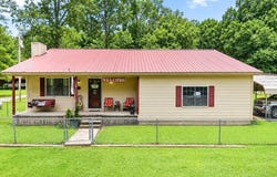 1014 Elkins Rd., White Hall, AR 71602